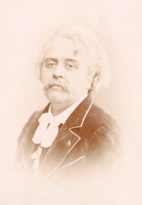 Le sculpteur Albert-Ernest Carrier-Belleuse, photographié par l'Atelier Nadar